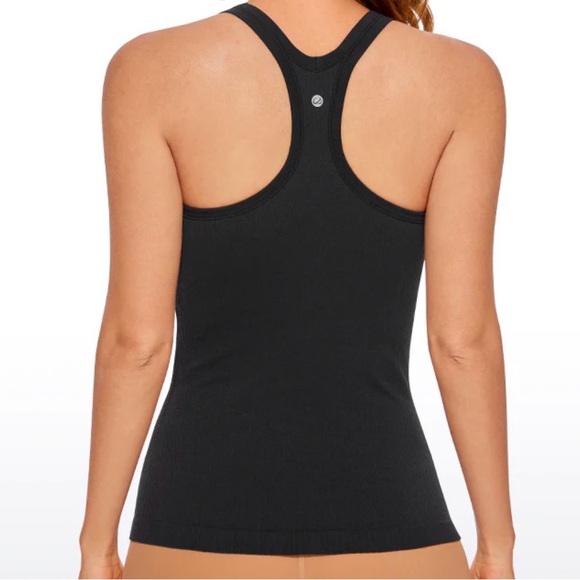 Excellent Condition. Seamless Racerback Ribbed Hip Length Tank - Picture 2 of 8